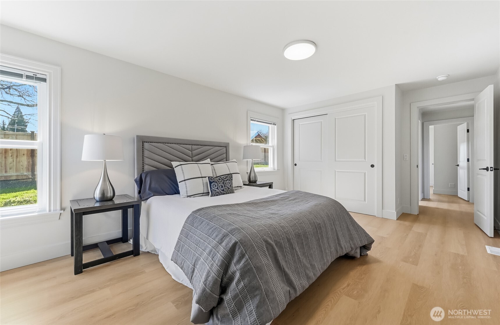 1221 S 101st Street , Seattle, WA 98168