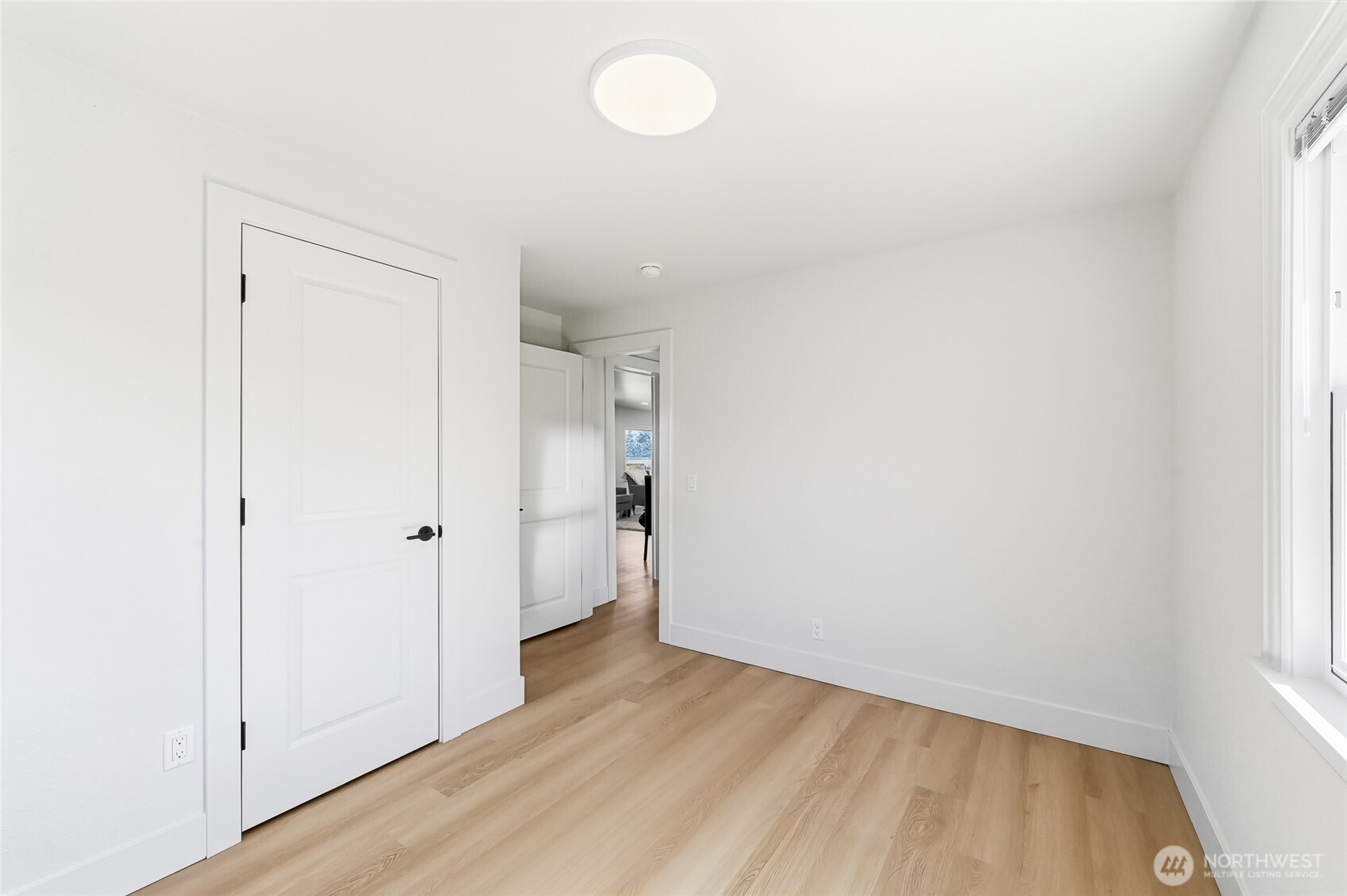 1221 S 101st Street , Seattle, WA 98168