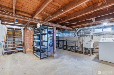 1221 S 101st Street , Seattle, WA 98168 - Photo 22