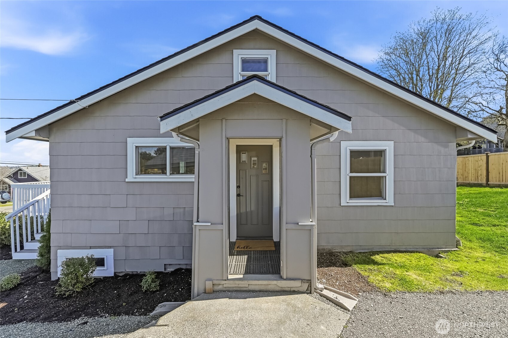 1221 S 101st Street , Seattle, WA 98168