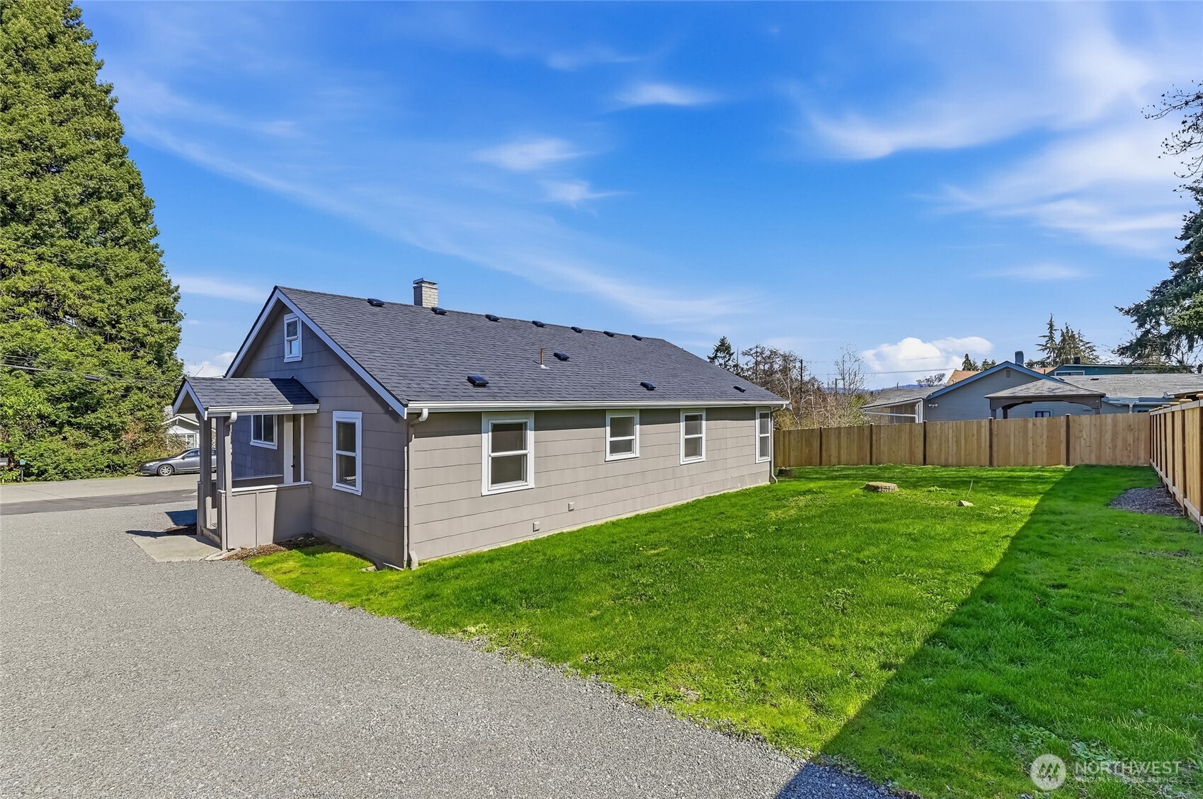 1221 S 101st Street , Seattle, WA 98168