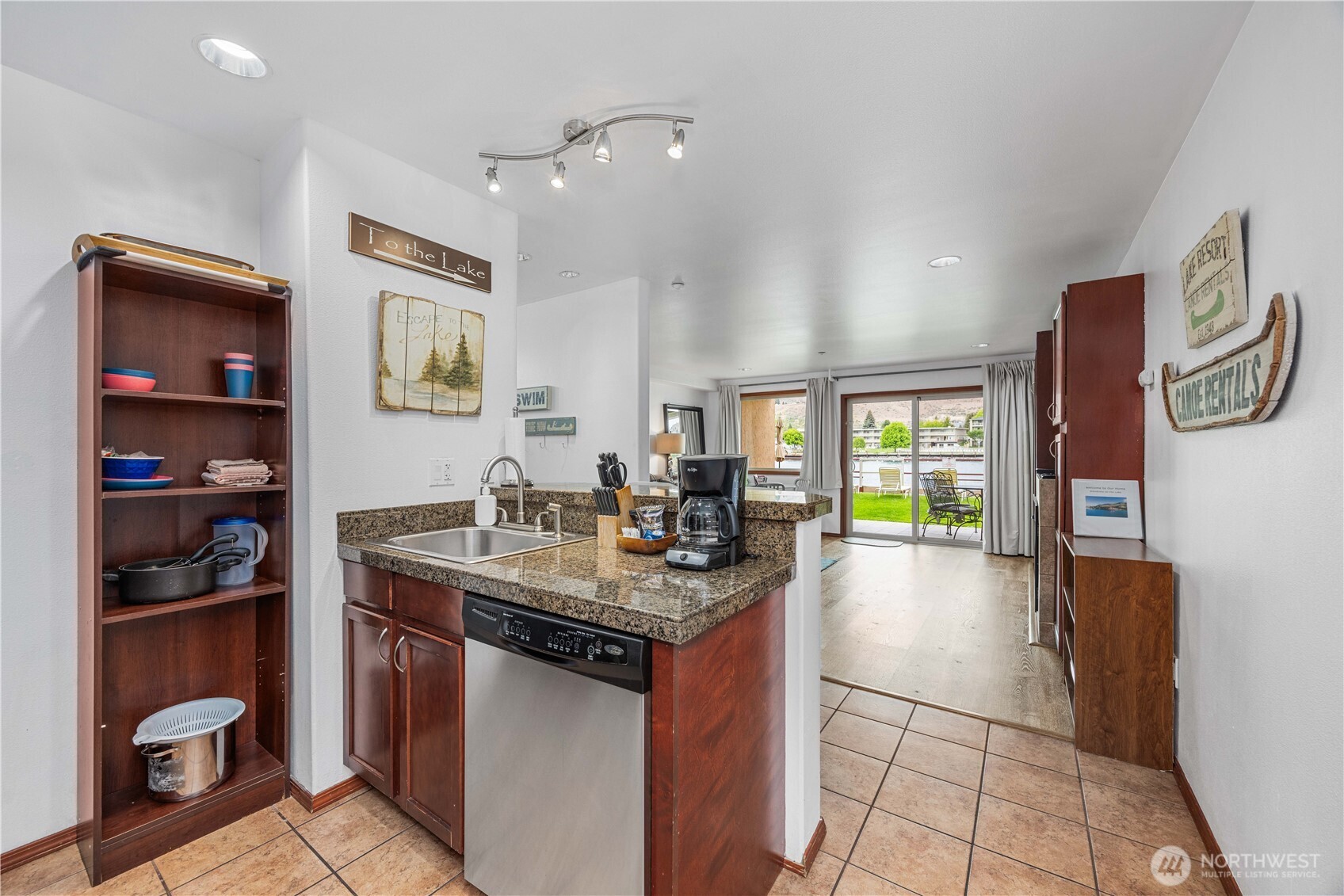 322 W Woodin Avenue #615, Chelan, WA 98816-9152