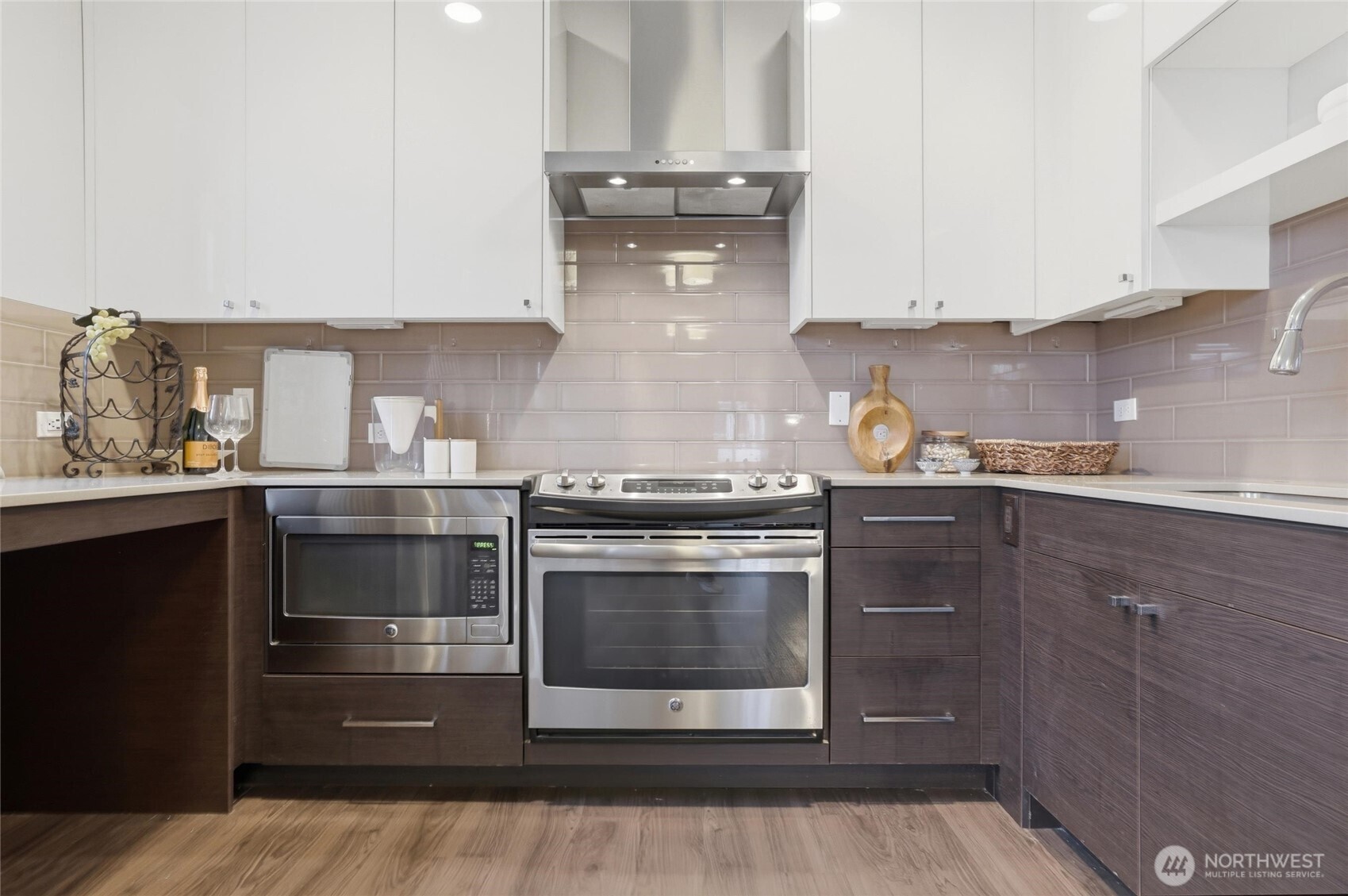 308 N 68th Street #205, Seattle, WA 98103