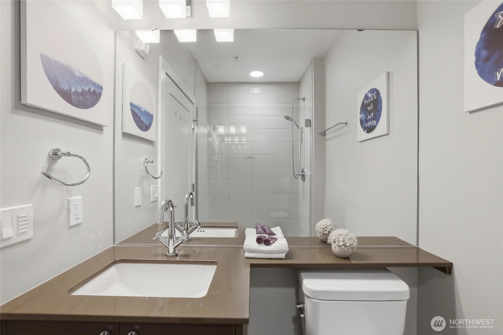 308 N 68th Street #205, Seattle, WA 98103