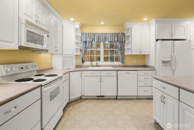 28033 194th Place SE, Kent, WA 98042 - Photo 8