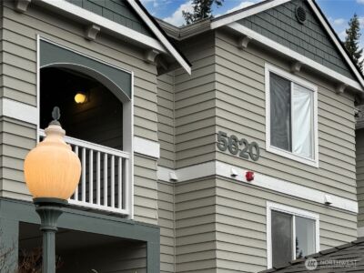 5620 14th Drive W #Q302, Everett, WA 98203