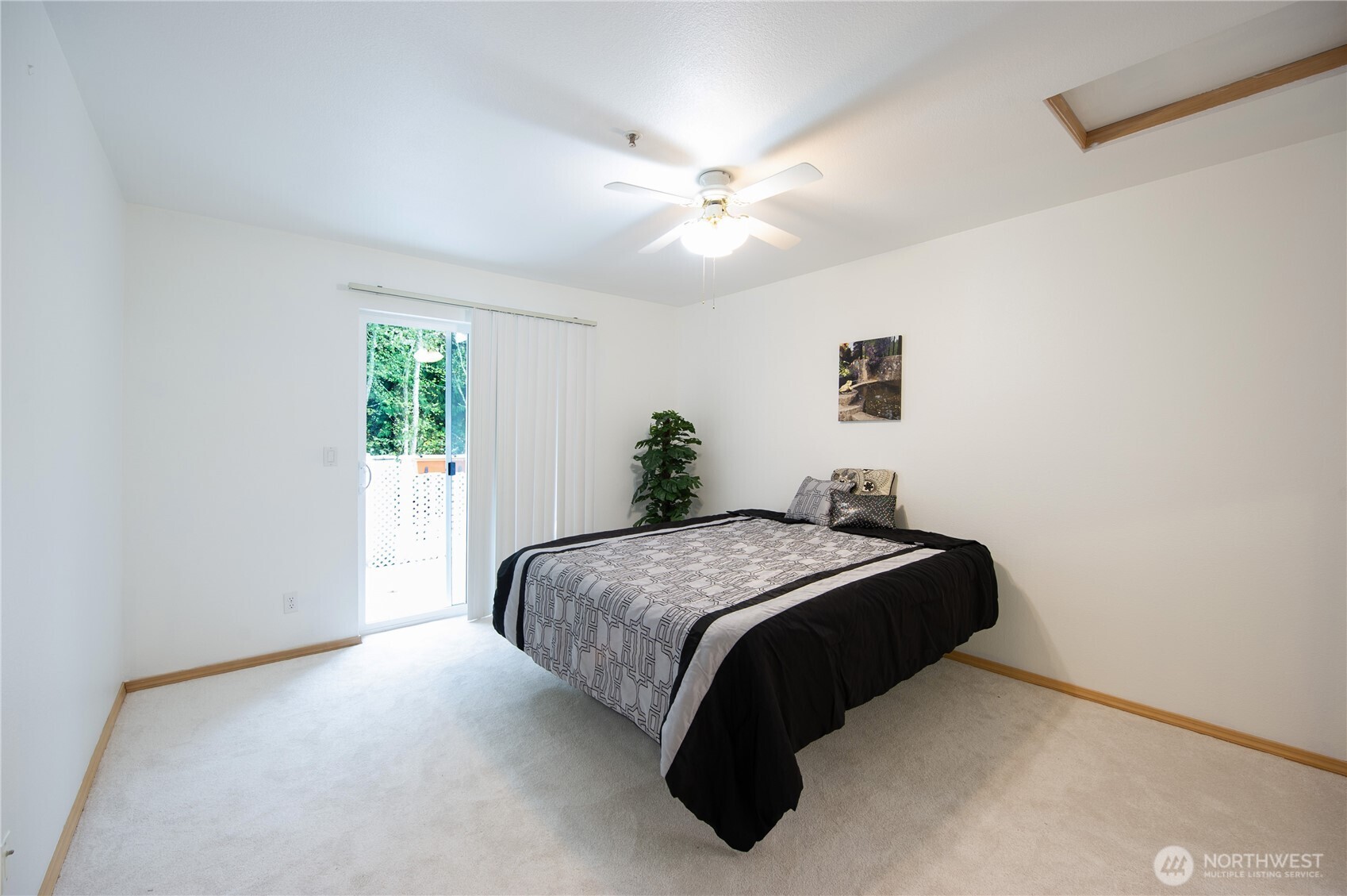 5620 14th Drive W #Q302, Everett, WA 98203