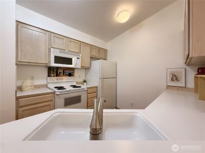 5620 14th Drive W #Q302, Everett, WA 98203 - Photo 9