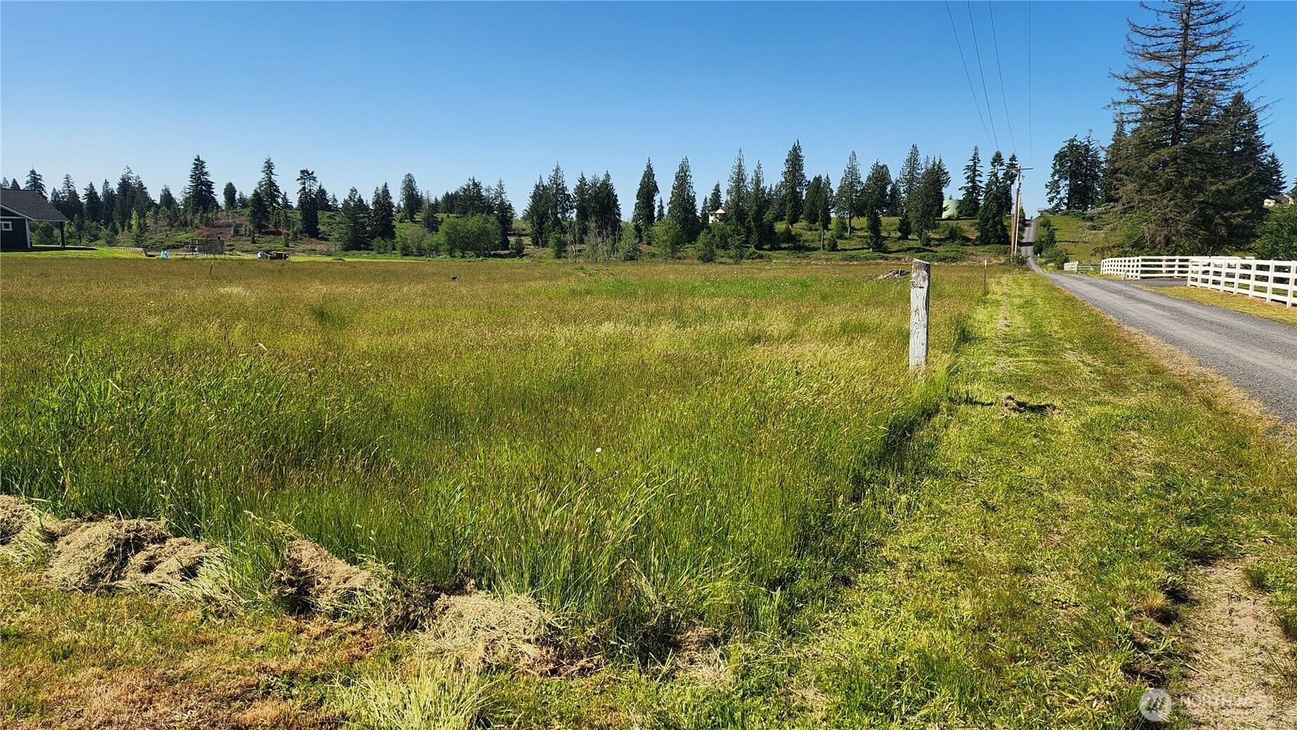 917 Middle Fork Road , Onalaska, WA 98570