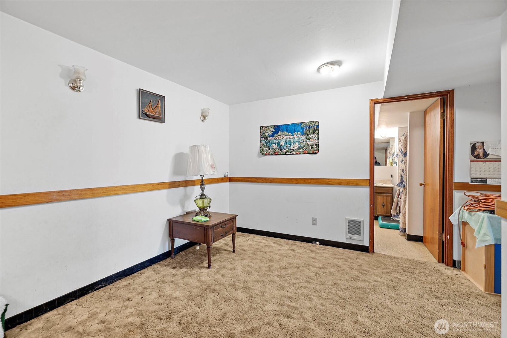 8829 20th Avenue SW, Seattle, WA 98106