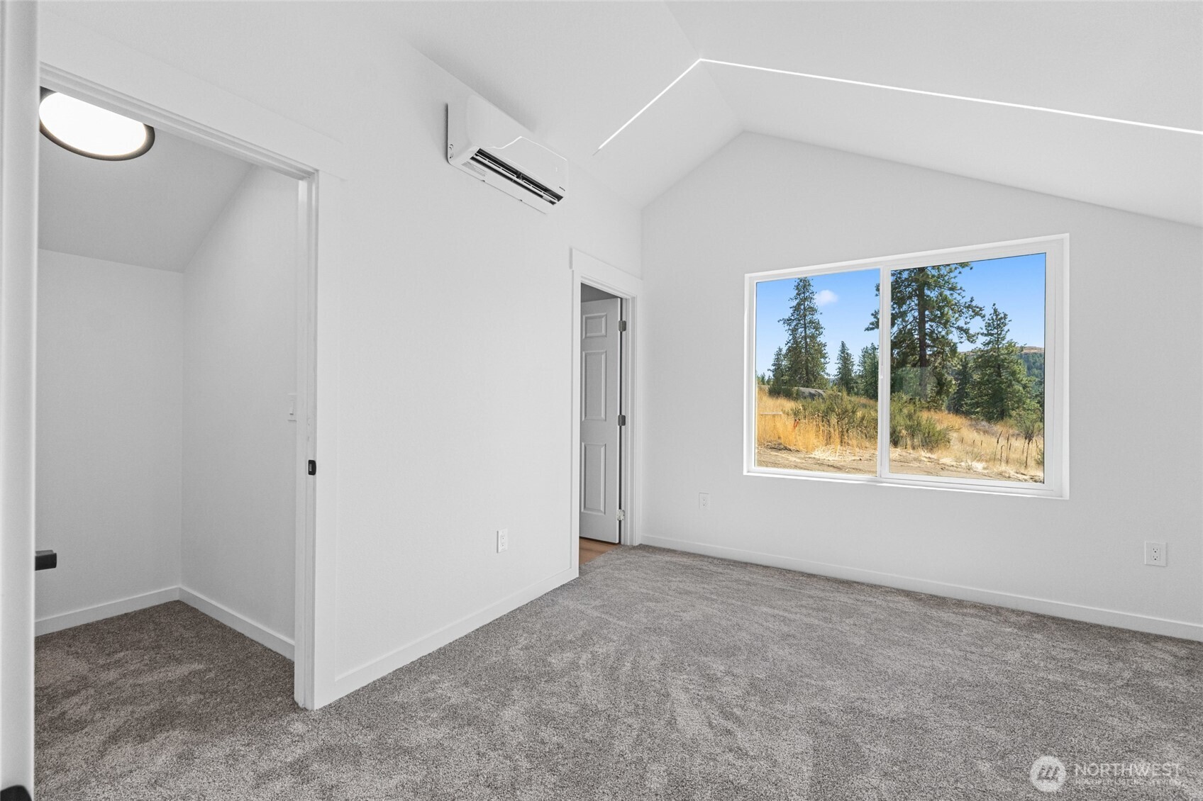 38265 Timber Lane N, Lincoln, WA 99147