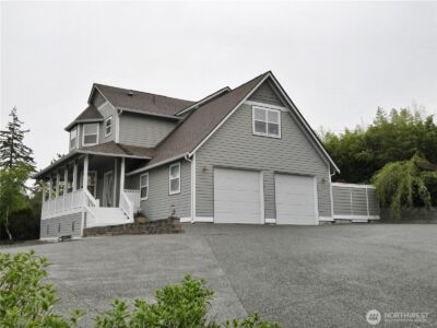 1703 32nd Street , Anacortes, WA 98221