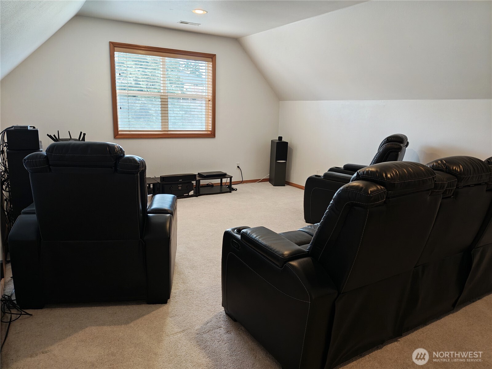 1703 32nd Street , Anacortes, WA 98221