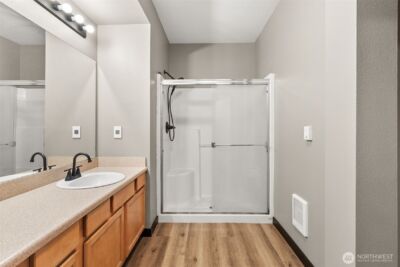 10015 186th Place E #111, Puyallup, WA 98375 - Photo 11