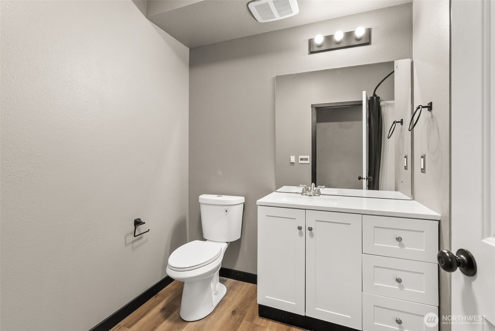 10015 186th Place E #111, Puyallup, WA 98375