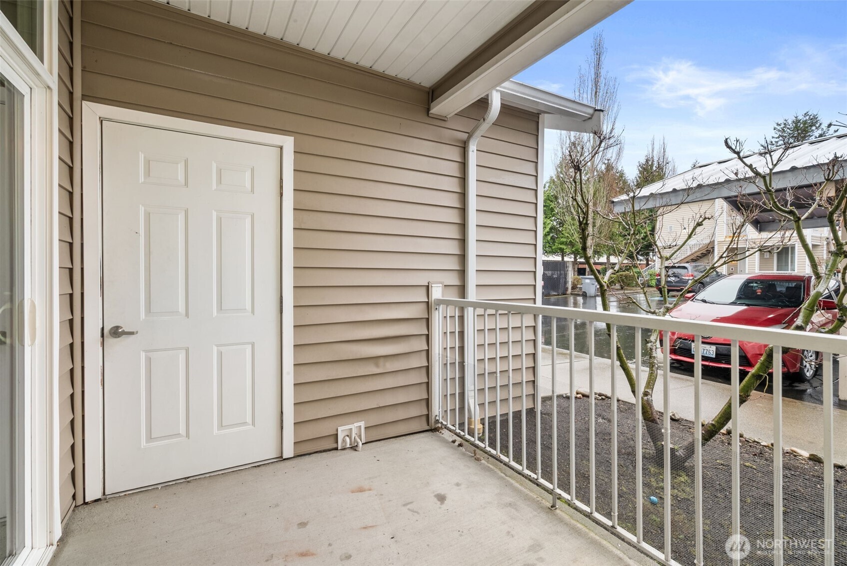 10015 186th Place E #111, Puyallup, WA 98375