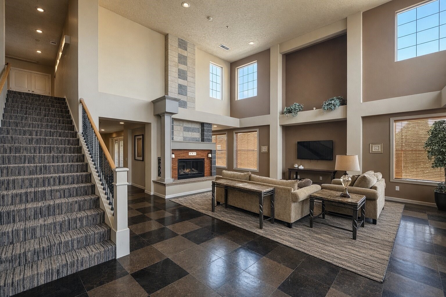 10015 186th Place E #111, Puyallup, WA 98375