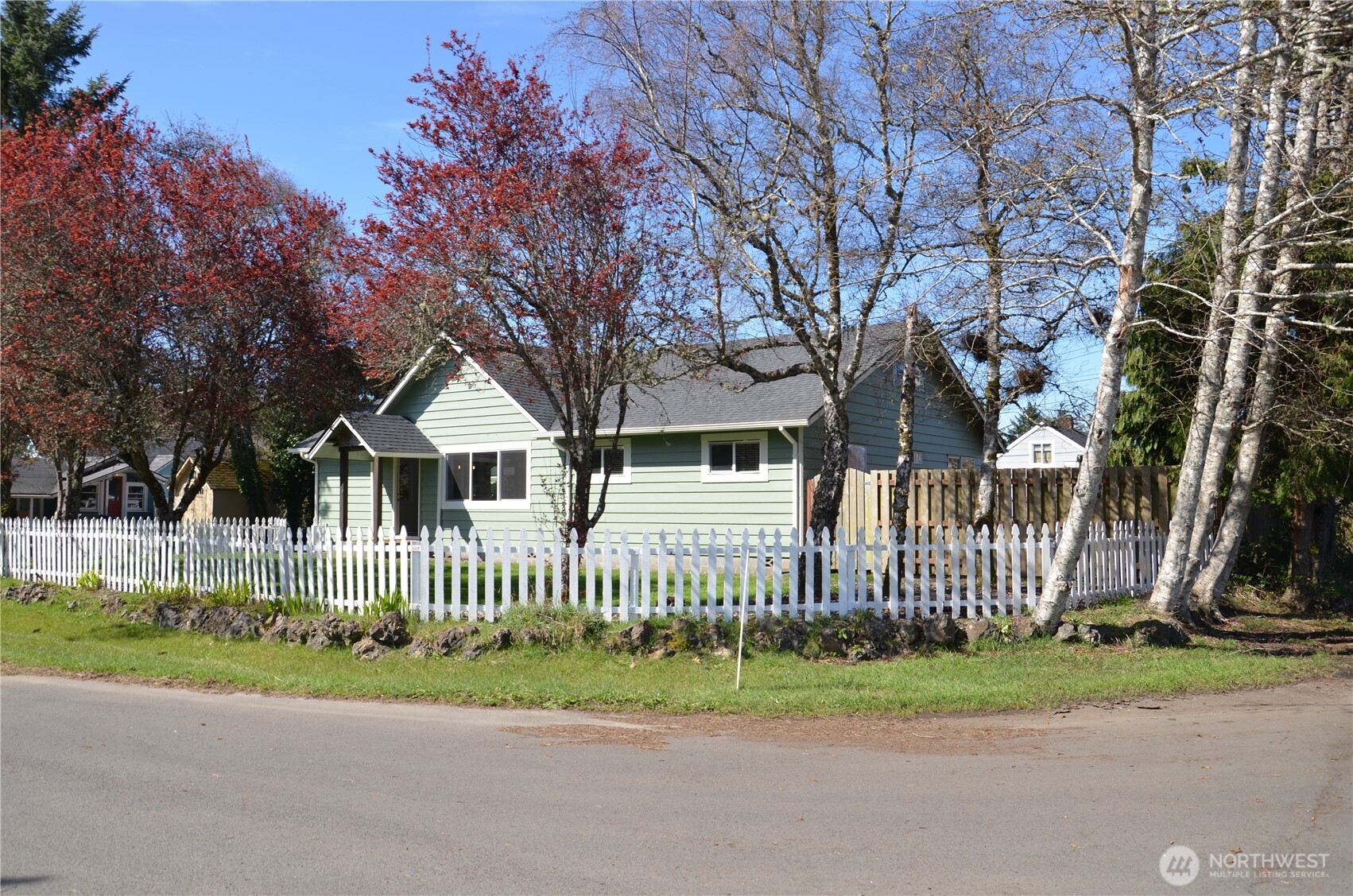 834 Jado Place , Grayland, WA 98547