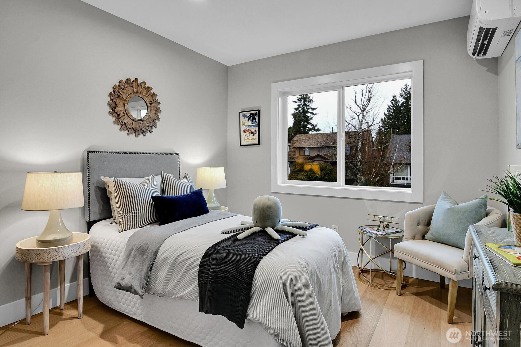 6357 38th Avenue SW, Seattle, WA 98126