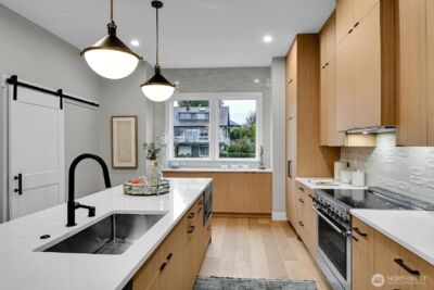 6357 38th Avenue SW, Seattle, WA 98126 - Photo 4