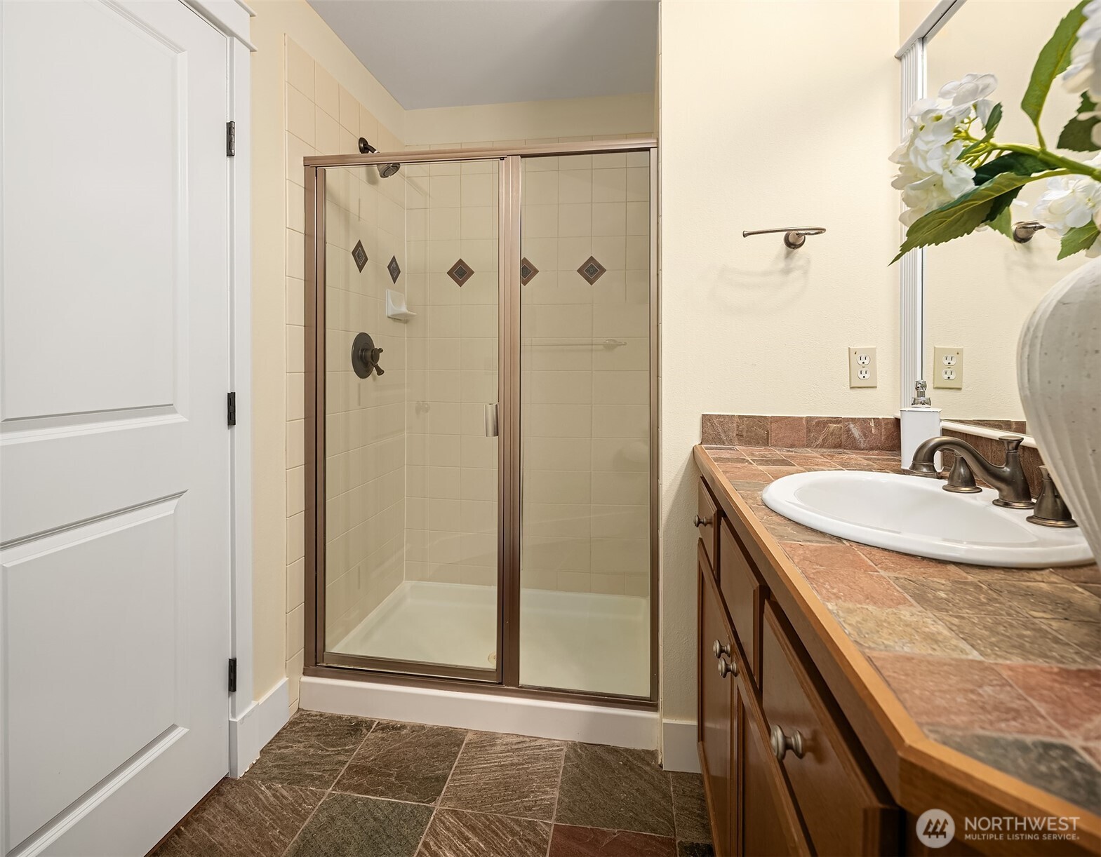 12612 Eagles Nest Drive , Mukilteo, WA 98275