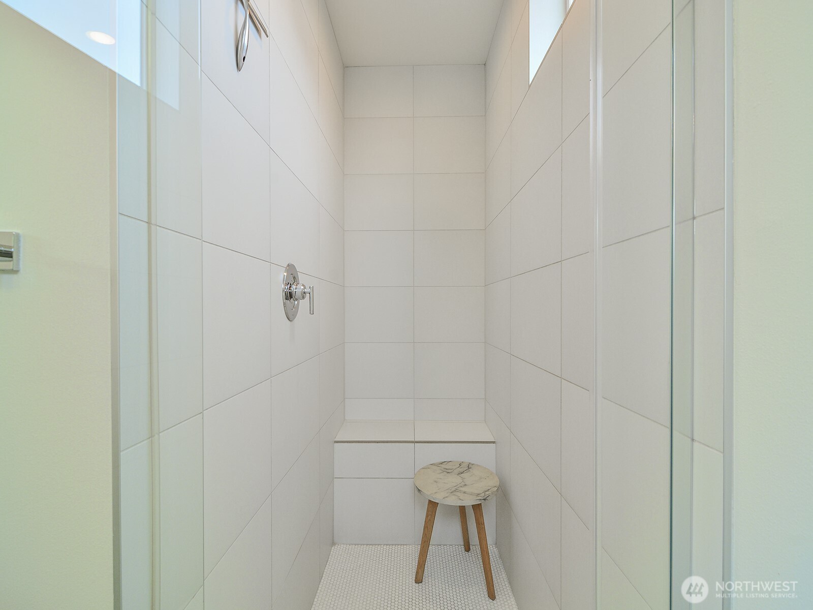 6539 4th Avenue NE #B, Seattle, WA 98115