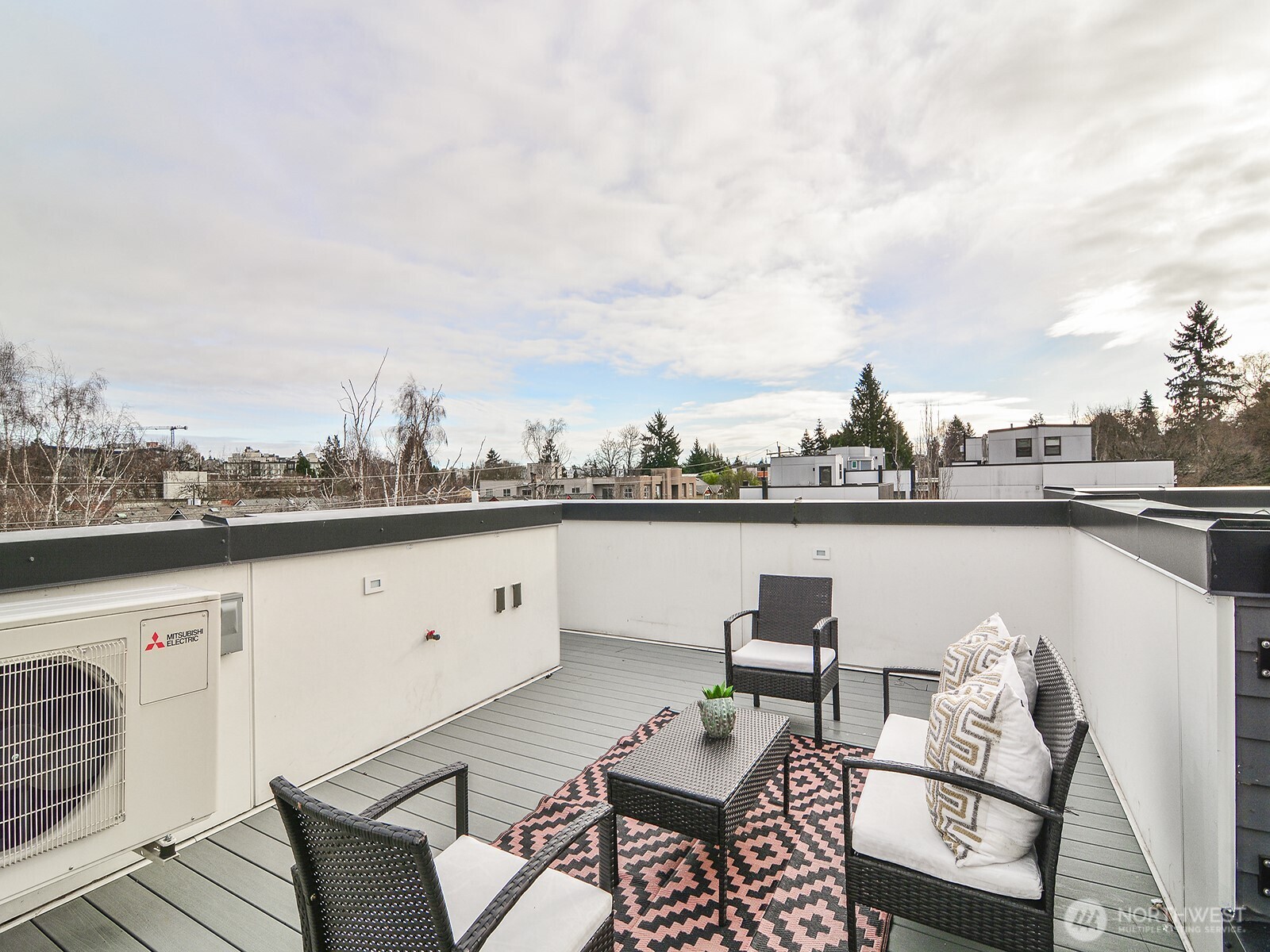6539 4th Avenue NE #B, Seattle, WA 98115