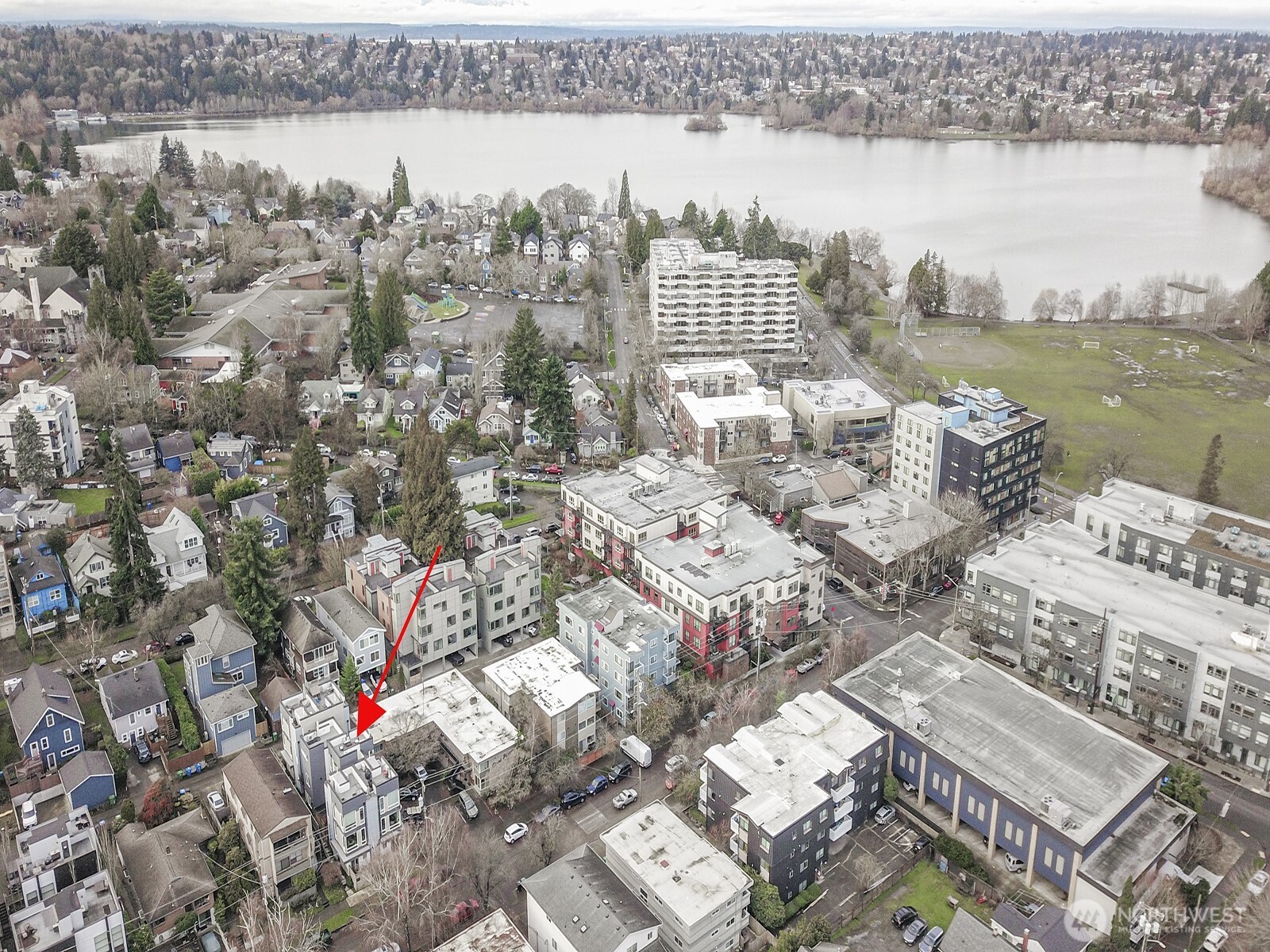 6539 4th Avenue NE #B, Seattle, WA 98115