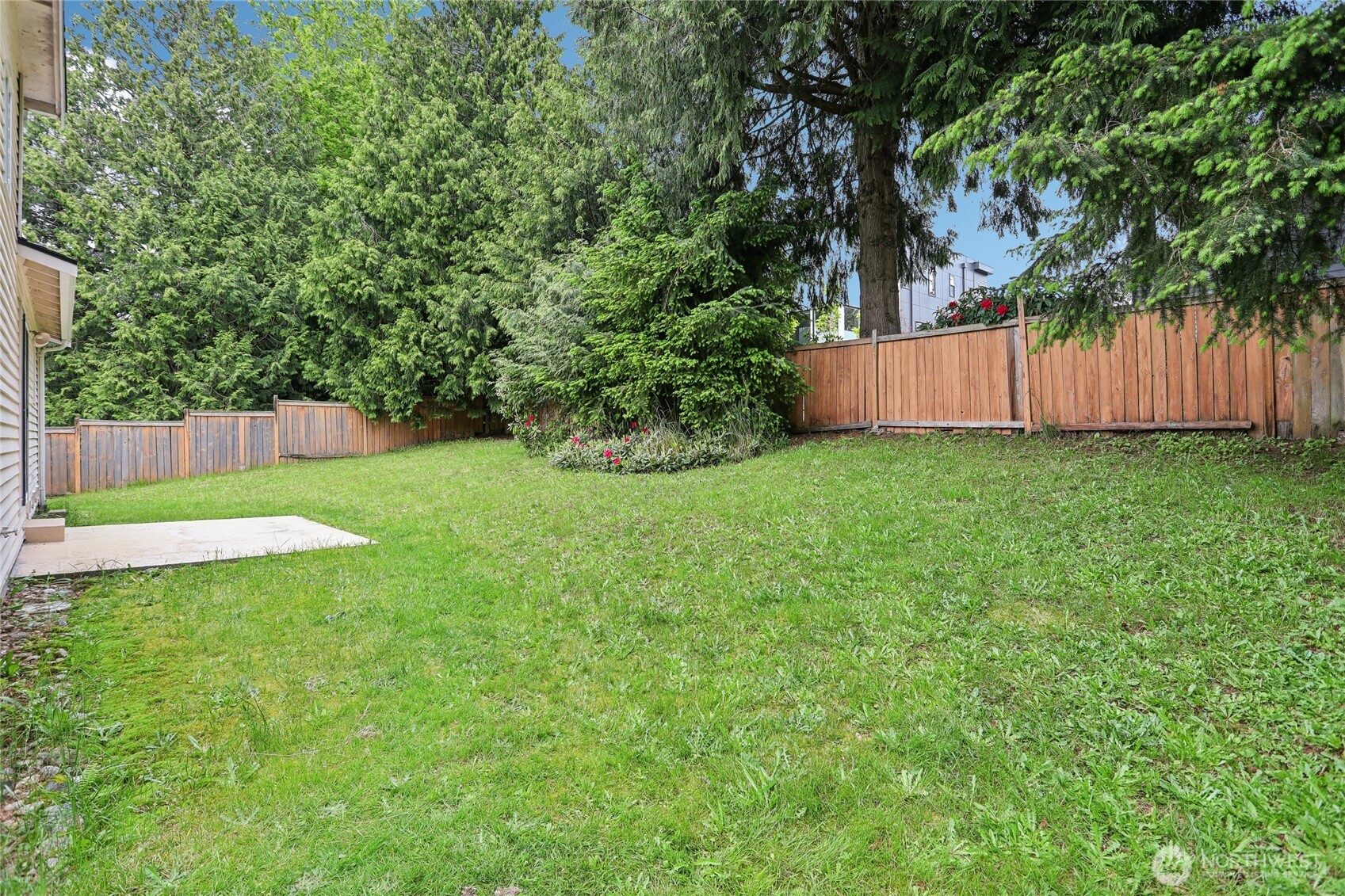 12515 NE 107th Place , Kirkland, WA 98033