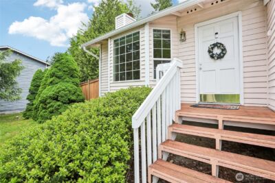 12515 NE 107th Place , Kirkland, WA 98033 - Photo 2