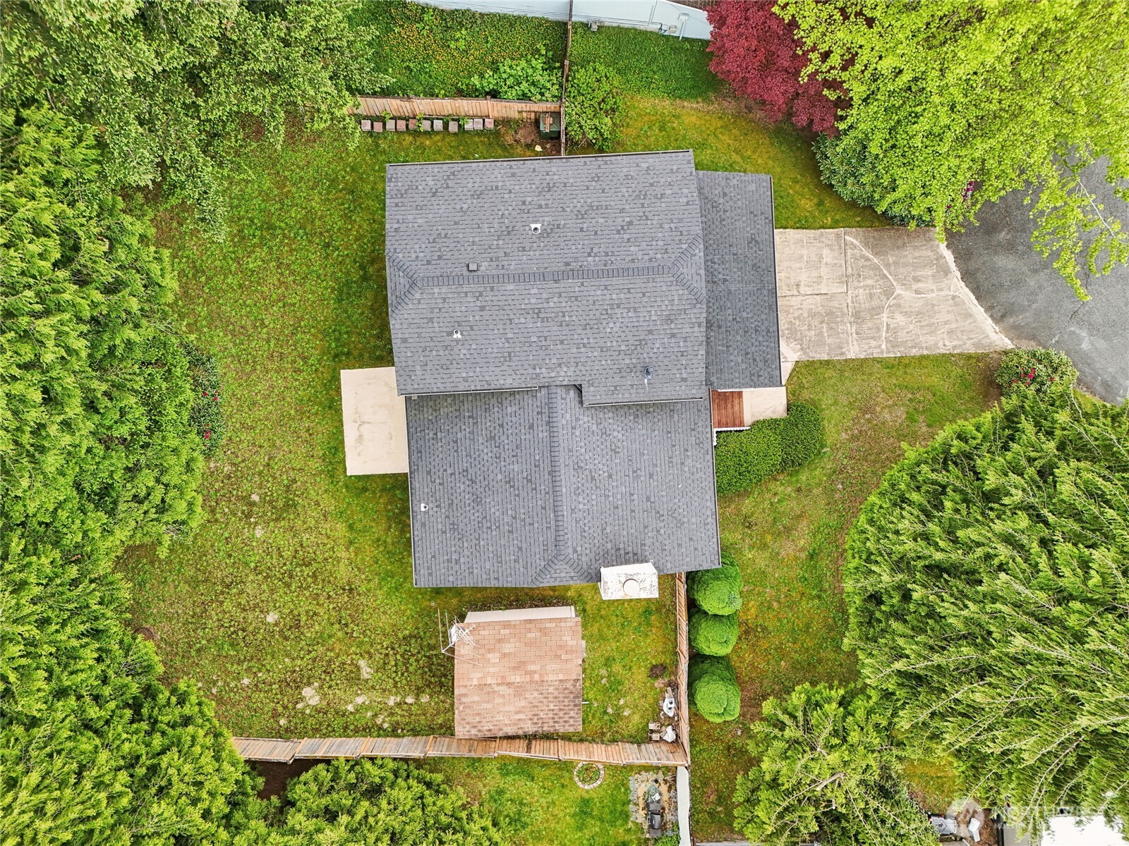 12515 NE 107th Place , Kirkland, WA 98033