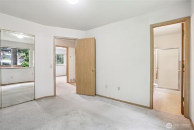 12515 NE 107th Place , Kirkland, WA 98033 - Photo 10