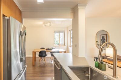 732 11th Avenue E #302, Seattle, WA 98102 - Photo 11