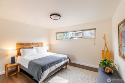 732 11th Avenue E #302, Seattle, WA 98102 - Photo 19