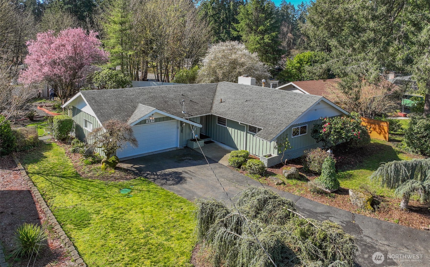 307 Ranger Drive SE, Lacey, WA 98503