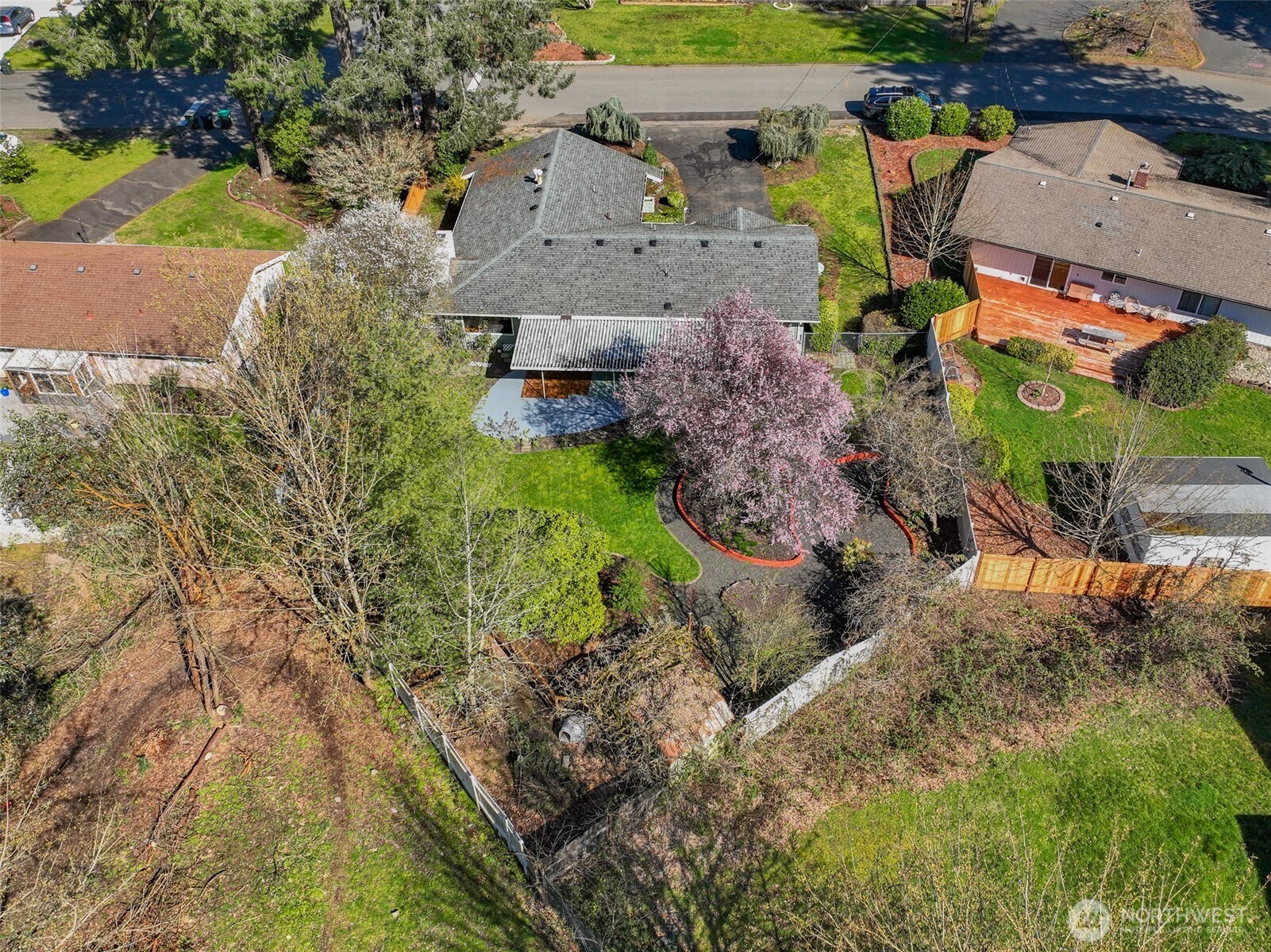 307 Ranger Drive SE, Lacey, WA 98503