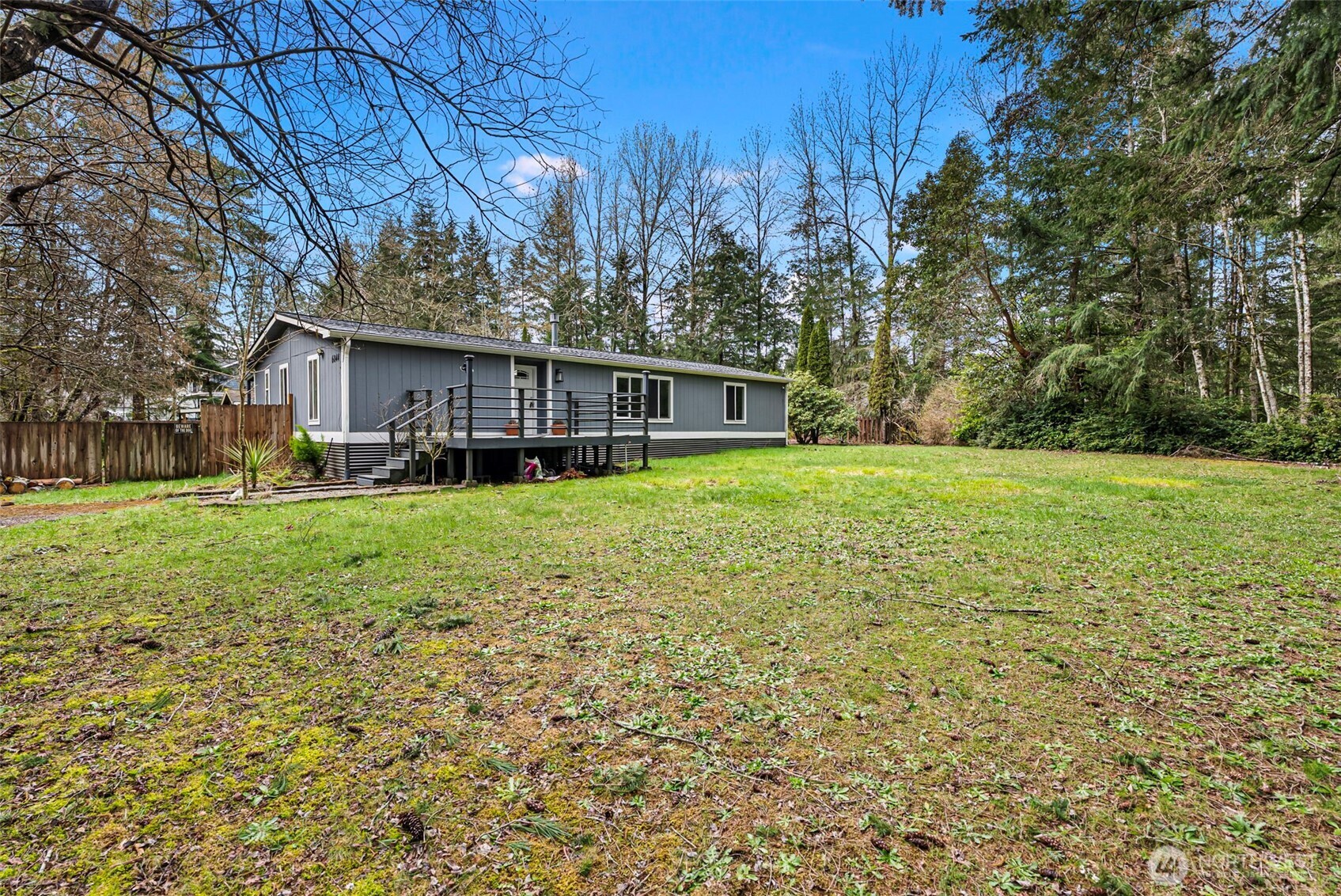 6044 SW Old Clifton Road , Port Orchard, WA 98367
