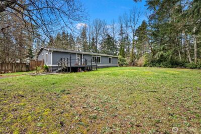 6044 SW Old Clifton Road , Port Orchard, WA 98367