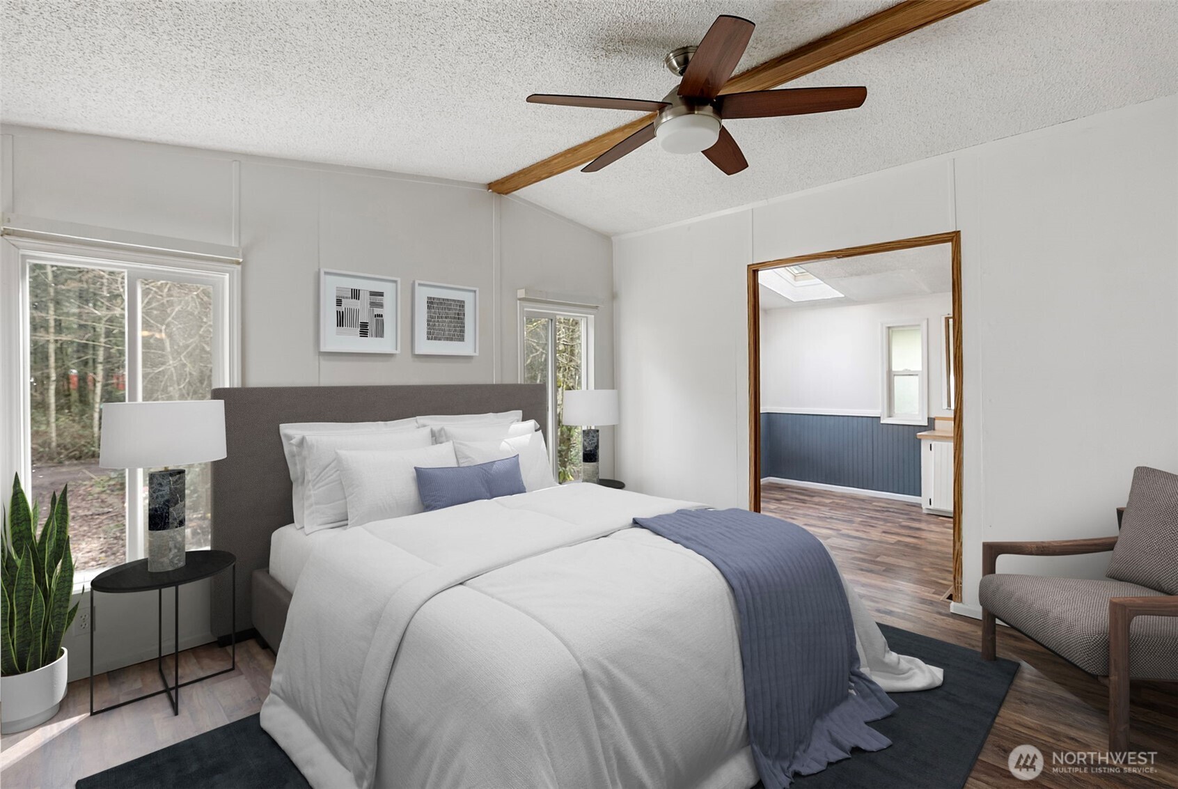 6044 SW Old Clifton Road , Port Orchard, WA 98367