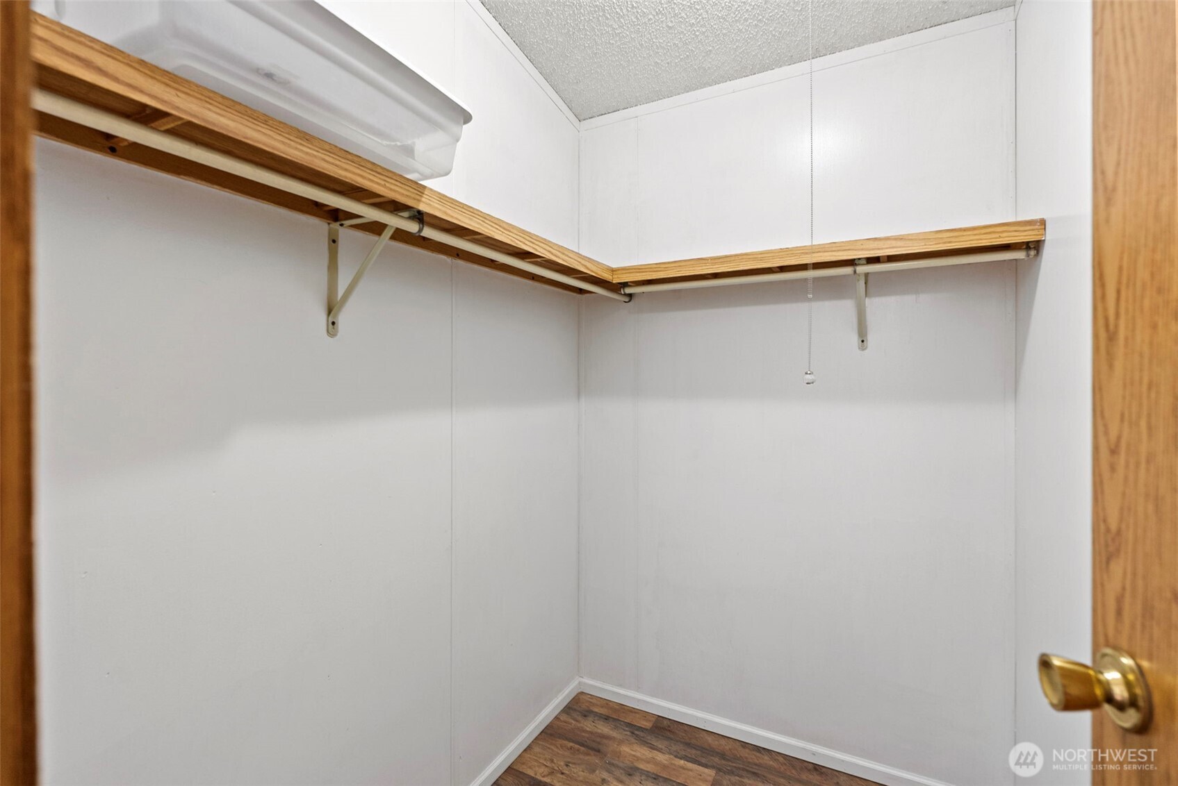 6044 SW Old Clifton Road , Port Orchard, WA 98367