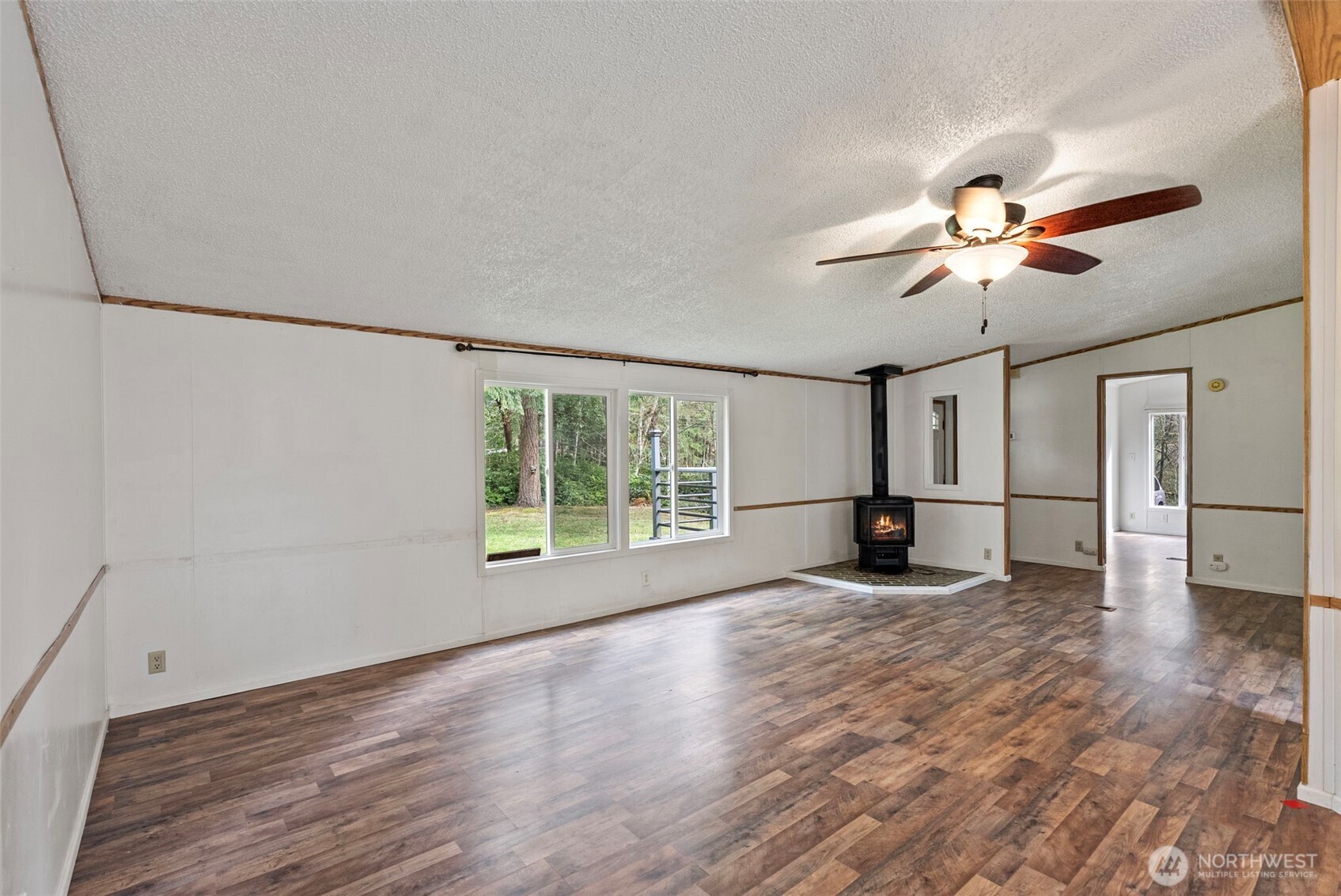 6044 SW Old Clifton Road , Port Orchard, WA 98367