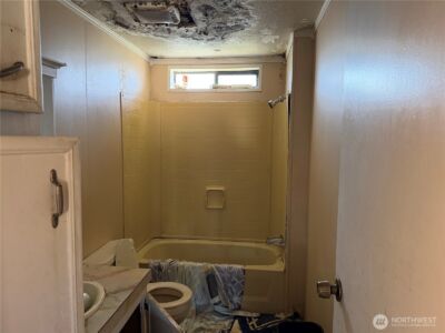 1306 97th Street , Tacoma, WA 98445 - Photo 7