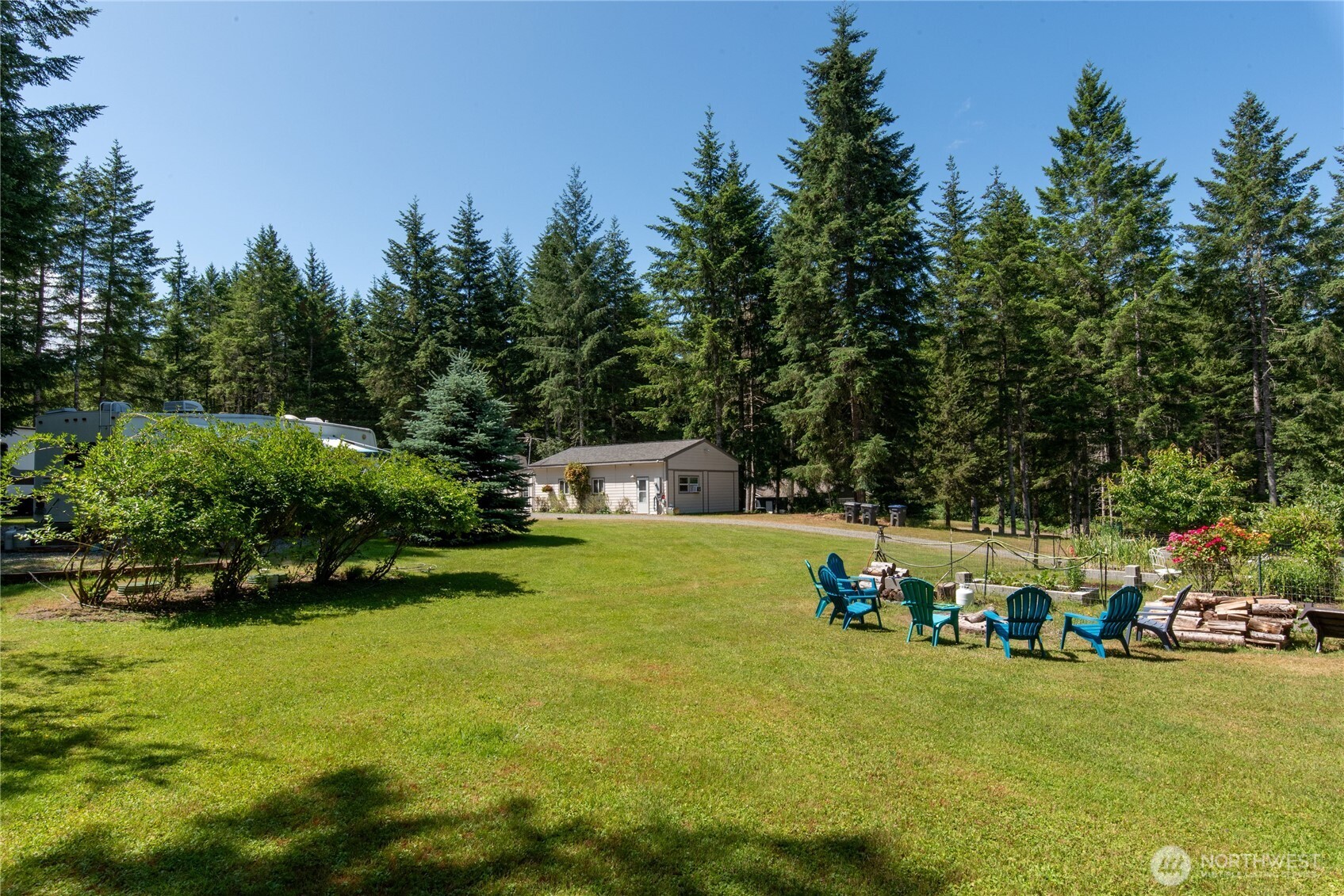 30 E Richardson Road , Belfair, WA 98528