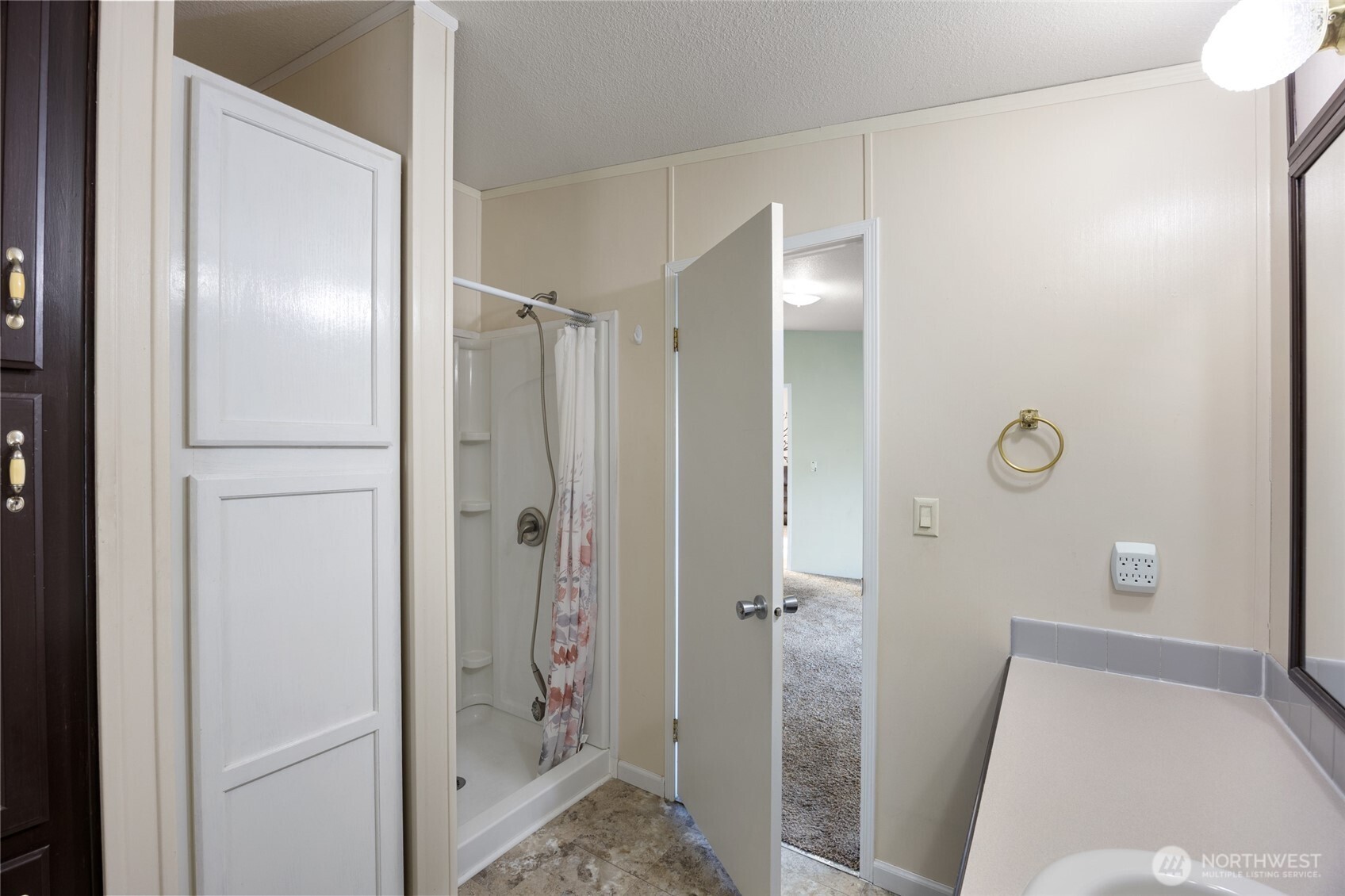 3010 W Peninsula Drive #97, Moses Lake, WA 98837