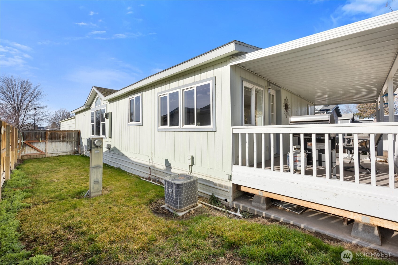 3010 W Peninsula Drive #97, Moses Lake, WA 98837