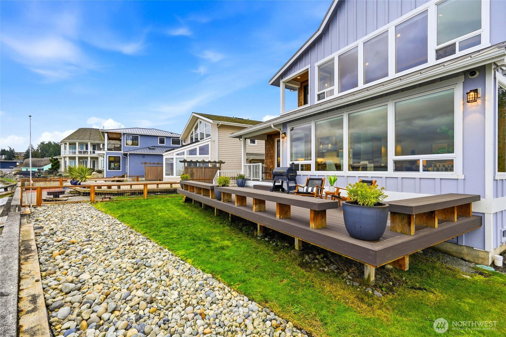 28 W North Camano Drive , Camano Island, WA 98282