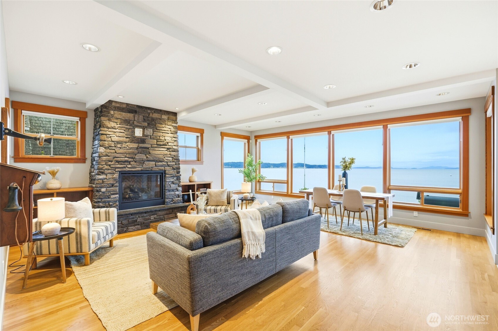 28 W North Camano Drive , Camano Island, WA 98282