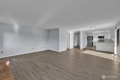 701 21st Street SE, Puyallup, WA 98372 - Photo 6