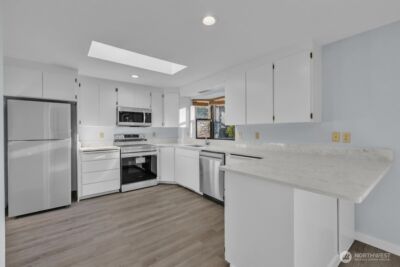 701 21st Street SE, Puyallup, WA 98372 - Photo 7