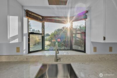 701 21st Street SE, Puyallup, WA 98372 - Photo 9